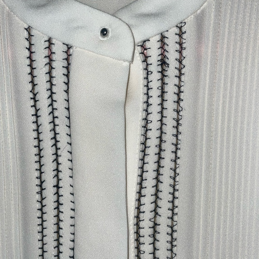 Elie Tahari Cream Long-Sleeve Pleated Silk Buttoned Tunic/Blouse with Navy Trim - Picture 7 of 13
